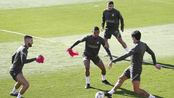 26/09/20 ATLETICO DE MADRID ENTRENAMIENTO
RONDO RENAN LODI