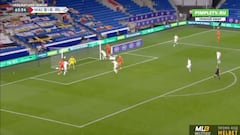 El salto "a lo Cristiano" de Bale que lo hizo brillar en Gales