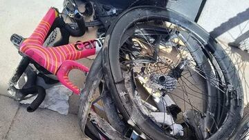 Amador sufre un fuerte accidente con un cami¨®n en Barcelona
