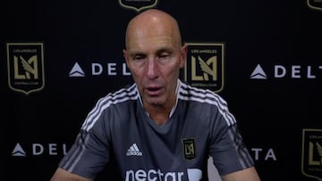 Bob Bradley: Vimos al mejor Carlos Vela del año en contra de Dallas