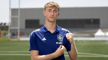 02/06/25 ENTREVISTA DEAN HUIJSEN JUGADOR SELECCION ESPAÑOLA ESPAÑA NUEVO FICHAJE REAL MADRID