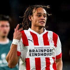 Países Bajos podrá suspender partidos por cánticos homófobos