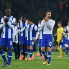 Miguel Layún apareció en el equipo de la semana del FIFA