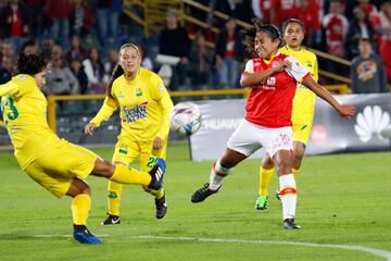 Las Leonas golearon ante 10.000 aficionados que llegaron a El Campín.