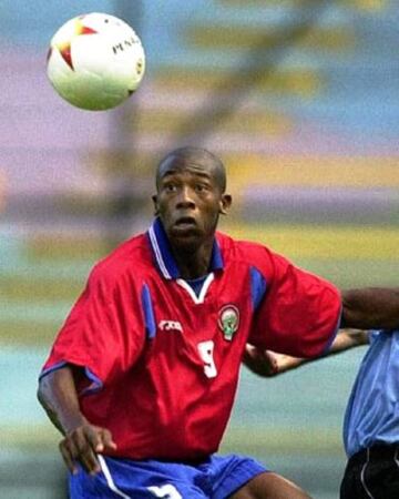 Costa Rica: Paulo César Wanchope con cinco goles en 2001.