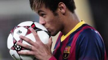 Neymar se da un baño de gloria