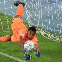 Faríñez: "Valoro más el esfuerzo de mis compañeros que mis intervenciones"