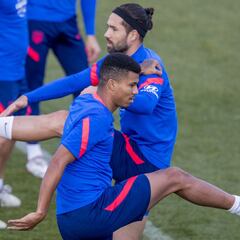 Los fichajes rojiblancos, cemento para el Cholo en su regreso al 4-4-2