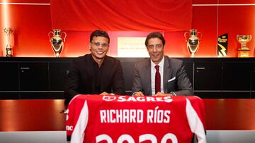 Richard Ríos oficializado como nuevo jugador de Benfica