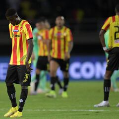 Golpe a la ilusión: Palmeiras golea a Pereira en casa