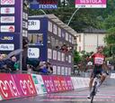 Ayuso asombra en el Giro: gana en la montaña y recupera el rosa