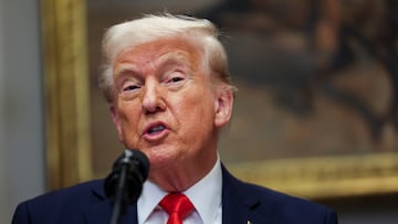 U.S. President Donald Trump makes an announcement about an investment from Taiwan Semiconductor Manufacturing Company (TSMC), in the Roosevelt Room at the White House in Washington, D.C., U.S., March 3, 2025. REUTERS/Leah Millis