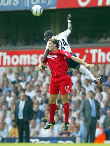 18 Españoles que han defendido la camiseta del Liverpool