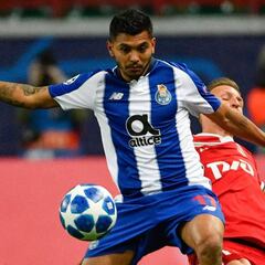 Jesús Corona ingresó al 11 ideal de la Champions League