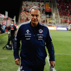 “Ya no les sale jugar jugar a otra cosa”: Lasarte desmenuza a Chile en Uruguay y sorprende con esto