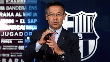 Bartomeu, presidente del FC Barcelona, durante la presentación de Paulinho.