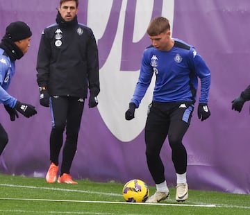 Arnu, durante el primer entrenamiento de Diego Cocca al frente del Valladolid.