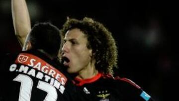 <b>INTERESA. </b>David Luiz tiene ofertas de media Europa.