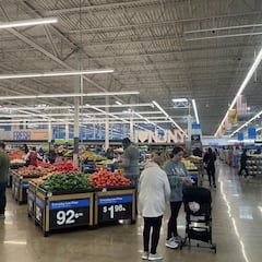 Ni agua embotellada, ni carnes congeladas: estos son los artículos que nunca debes comprar en un supermercado