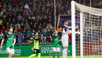 Juanmi celebra su gol en la Copa.