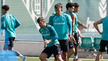 Lo Celso, con Deossa.