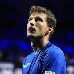 Hurkacz se interpone entre Carreño y un tercer título