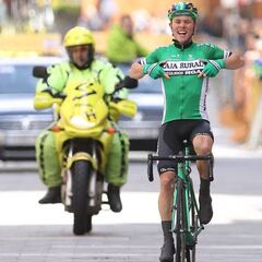 Antonio Gómez gana en Legazpi y se lleva la Santikutz Klasika