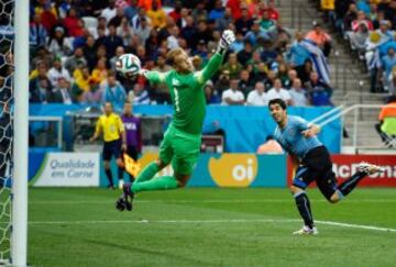 Luis Suárez anotó el primero del partido. 1-0.