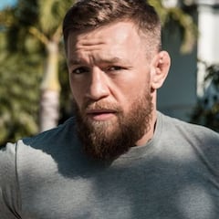 El impactante cambio de Conor McGregor: Se afeita la barba