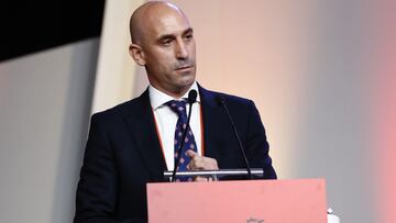21/09/20 RFEF FEDERACION ESPAÃOLA DE FUTBOL
ASAMBLEA GENERAL ELECCIONES A LA PRESIDENCIA Y COMISION DELEGADA
luis rubiales