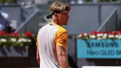 Zverev remonta ante Berrettini y gobierna de nuevo en Madrid