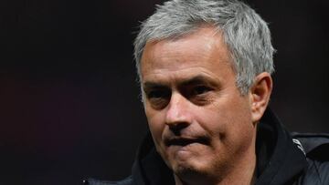 BRISTOL, ENGLAND - DECEMBER 20: Jose Mourinho, Manager of Manchester United looks on prior to the Carabao Cup Quarter-Final match between Bristol City and Manchester United at Ashton Gate on December 20, 2017 in Bristol, England. (Photo by Dan Mullan/Getty Images)