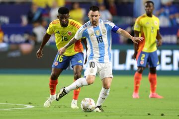 La Selección Colombia cayó 1-0 ante Argentina en el Hard Rock Stadium en partido válido por la final de la Copa América 2024.
