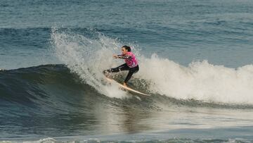 Latin Girl Arica Prime inició con amplia presencia de chilenas y destacadas surfistas internacionales