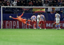 Musso evita una resaca