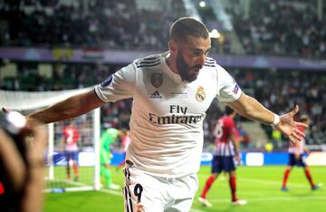 Benzema equalises. Min.27. 1-1.