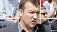 L. Alfaro interesa a clubes de Primera