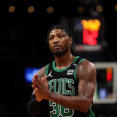 Marcus Smart first guard to win DPOY since 1996