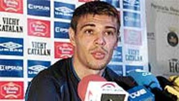 <B>QUIERE JUGAR EN VIGO</B>. Milosevic espera que todo se resuelva y pueda jugar la próxima Liga de Campeones en el Celta.