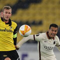 Una Roma muy española remonta y tumba al Young Boys