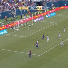 Lo de Messi ya no tiene nombre... ¡Hasta parado rompe a la defensa rival!