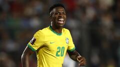 Vinicius retrata a Tite