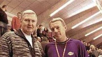 <B>SIN PROBLEMAS.</B> ¿Habla usted del Europeo de este año? Pues lo que le digo vale para ese Campeonato. Y a más largo plazo, para los Juegos Olímpicos, España seguirá contando con Gasol, sin dudas y si él quiere. Nunca hemos puesto problemas, creo.