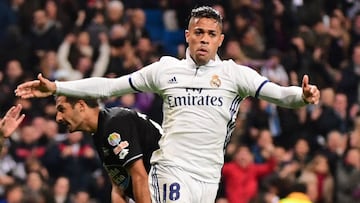 Mariano marca cada 45 minutos y Karim Benzema cada 141