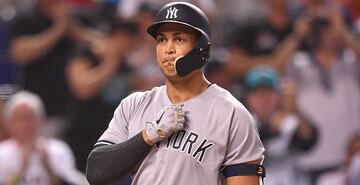 El jugador de los New York Yankees puede ser el bateador designado más caro con su contrato de 325 mdd por 13 años.