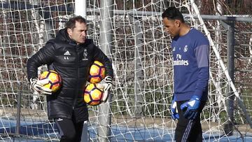 Llopis, el '¨¢ngel de la guarda' de Keylor, deja el Real Madrid