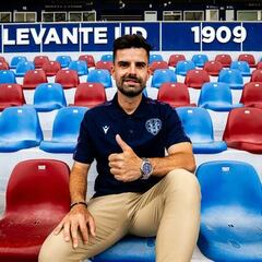 El nuevo Levante coge forma con Lamesa al mando
