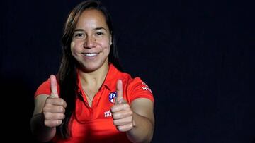 Charlyn Corral con el Atlético.