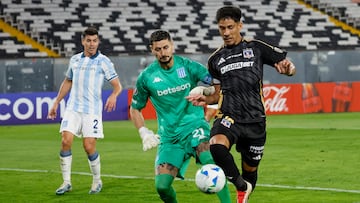 Salomón Rodríguez olvida su traumático año en Colo Colo y encuentra nuevo club