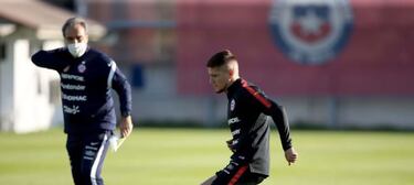 Un viaje a los inicios de Leonardo Gil: “Lo tuve en brazos; ahora es un orgullo verlo en Colo Colo”